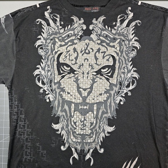 Red Ape Tshirt Mens Large Lion Survival Embellished Embroidered Streetwear Biker - Picture 2 of 12